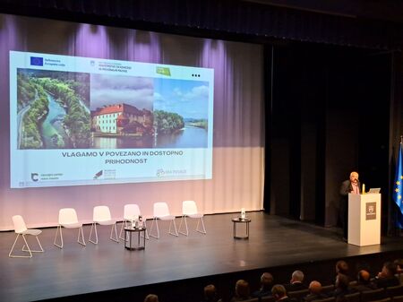 Srecanje Turizem povezuje 11